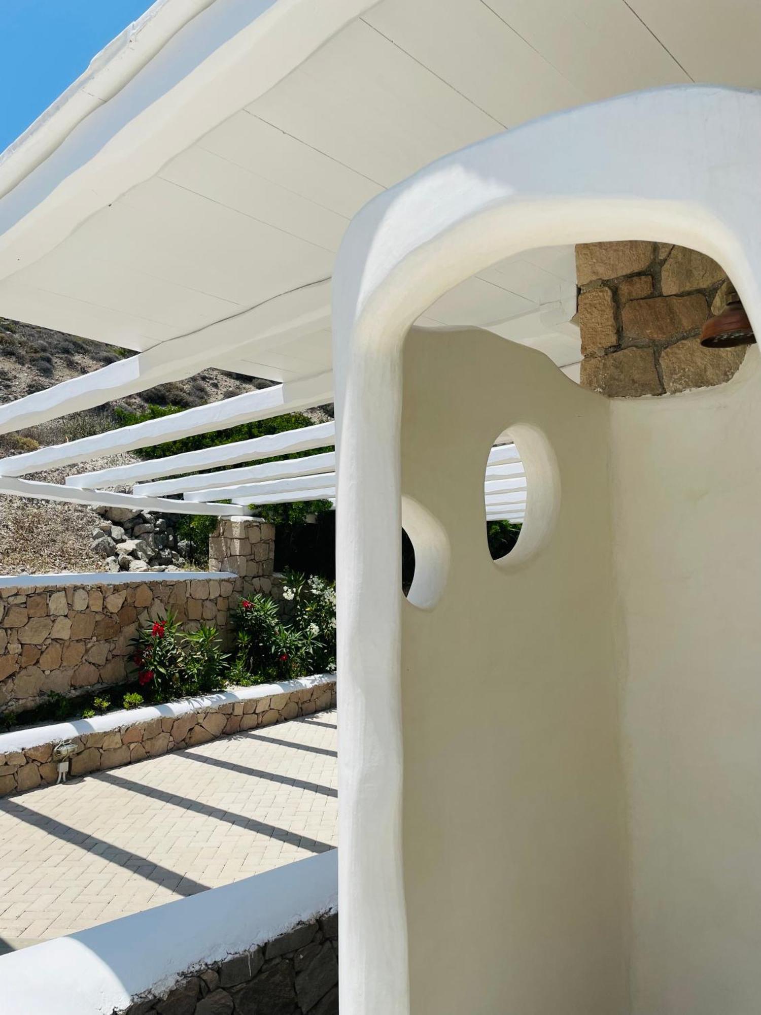 Milo Milo Suites Mandrakia Экстерьер фото