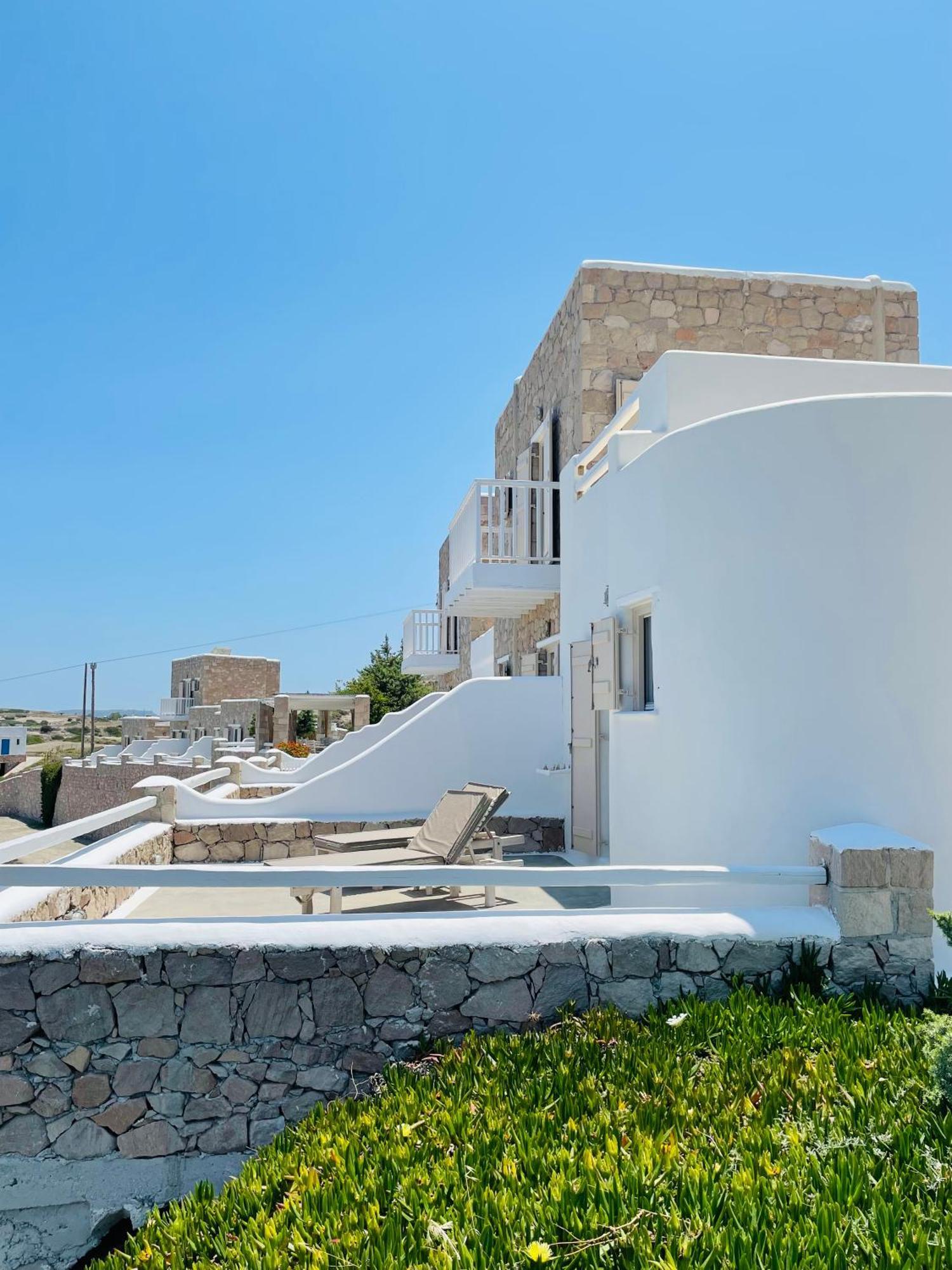 Milo Milo Suites Mandrakia Экстерьер фото